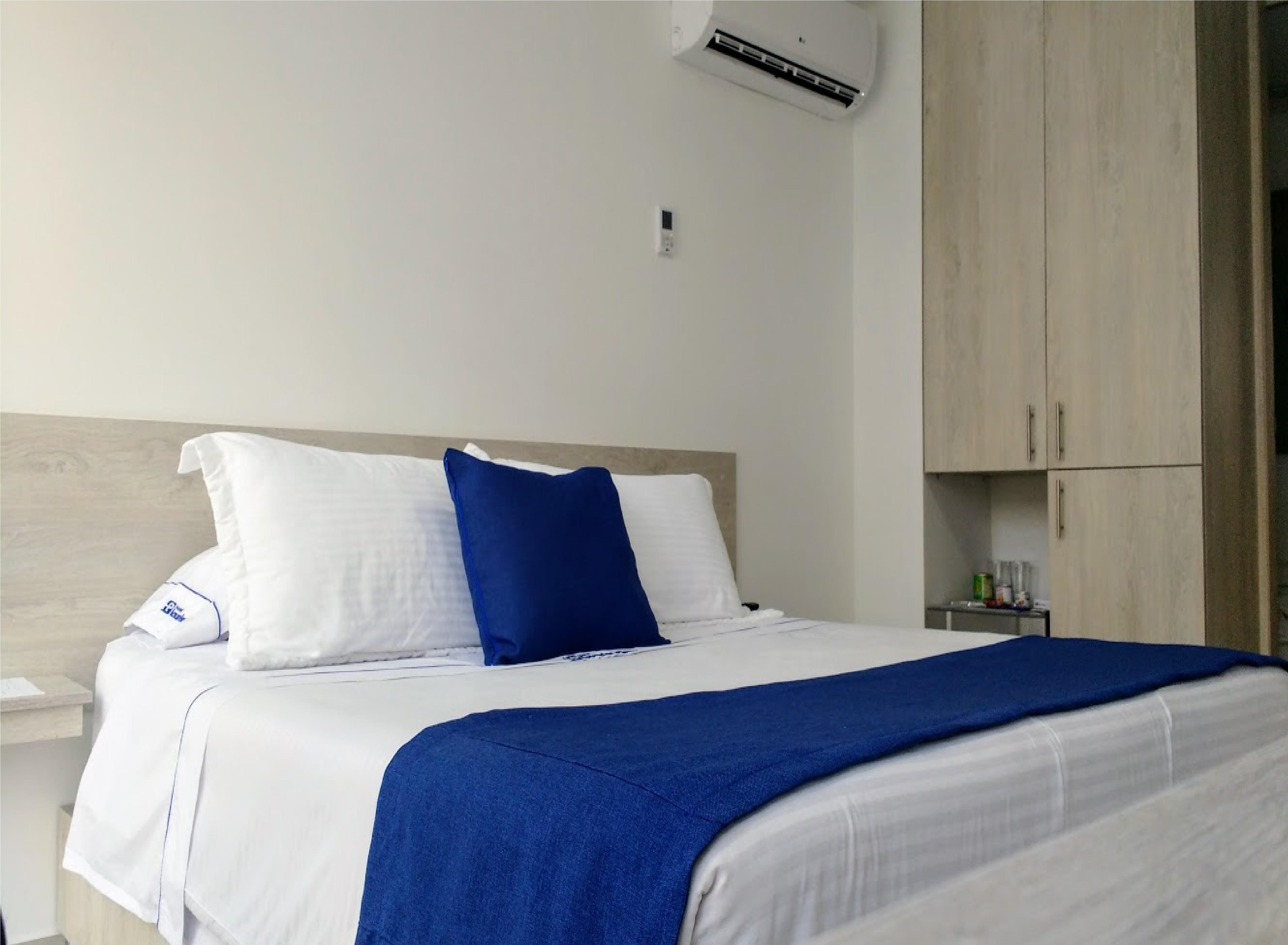 Hotel Laureles Plaza Medellín Dış mekan fotoğraf