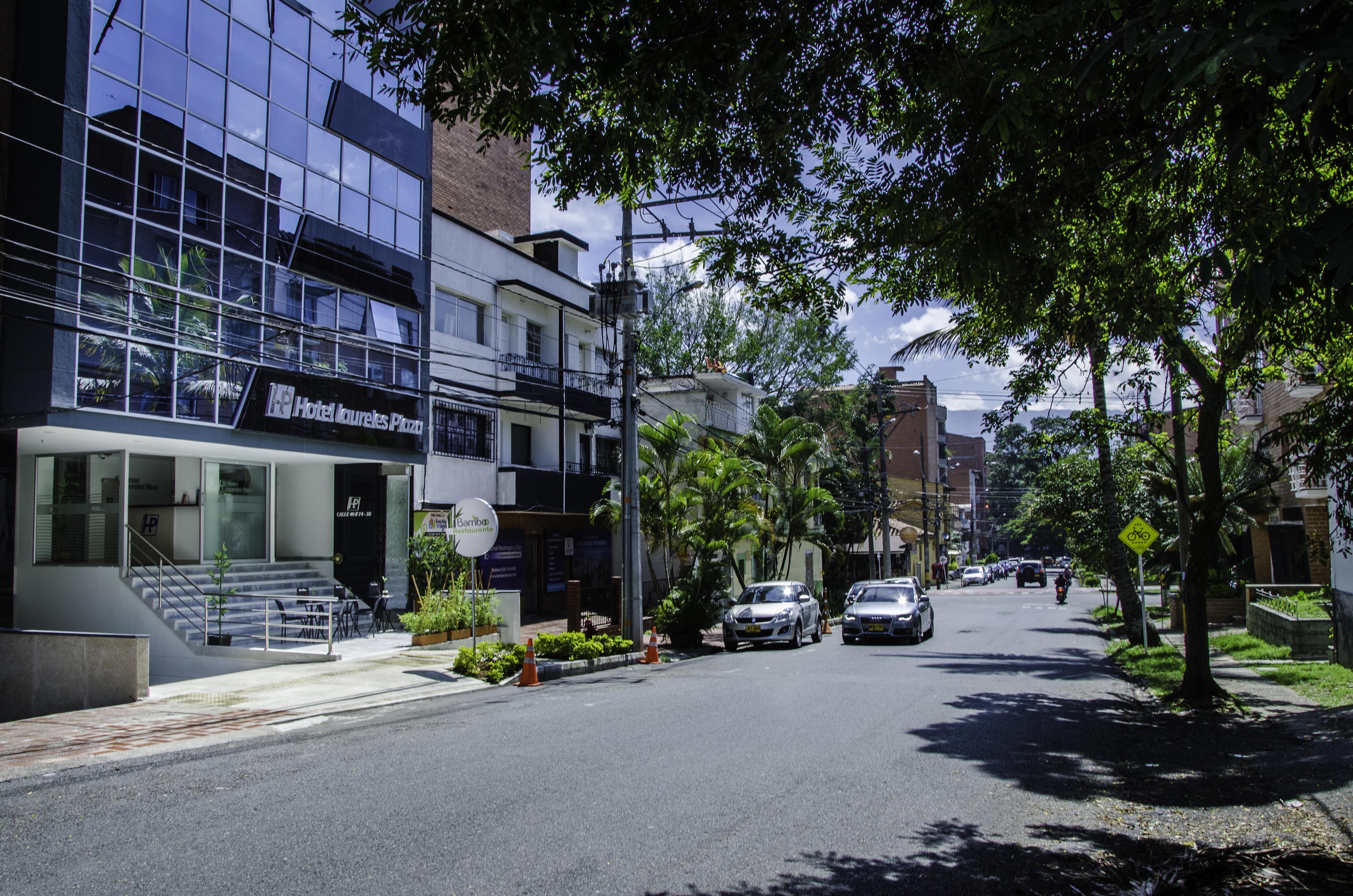Hotel Laureles Plaza Medellín Dış mekan fotoğraf