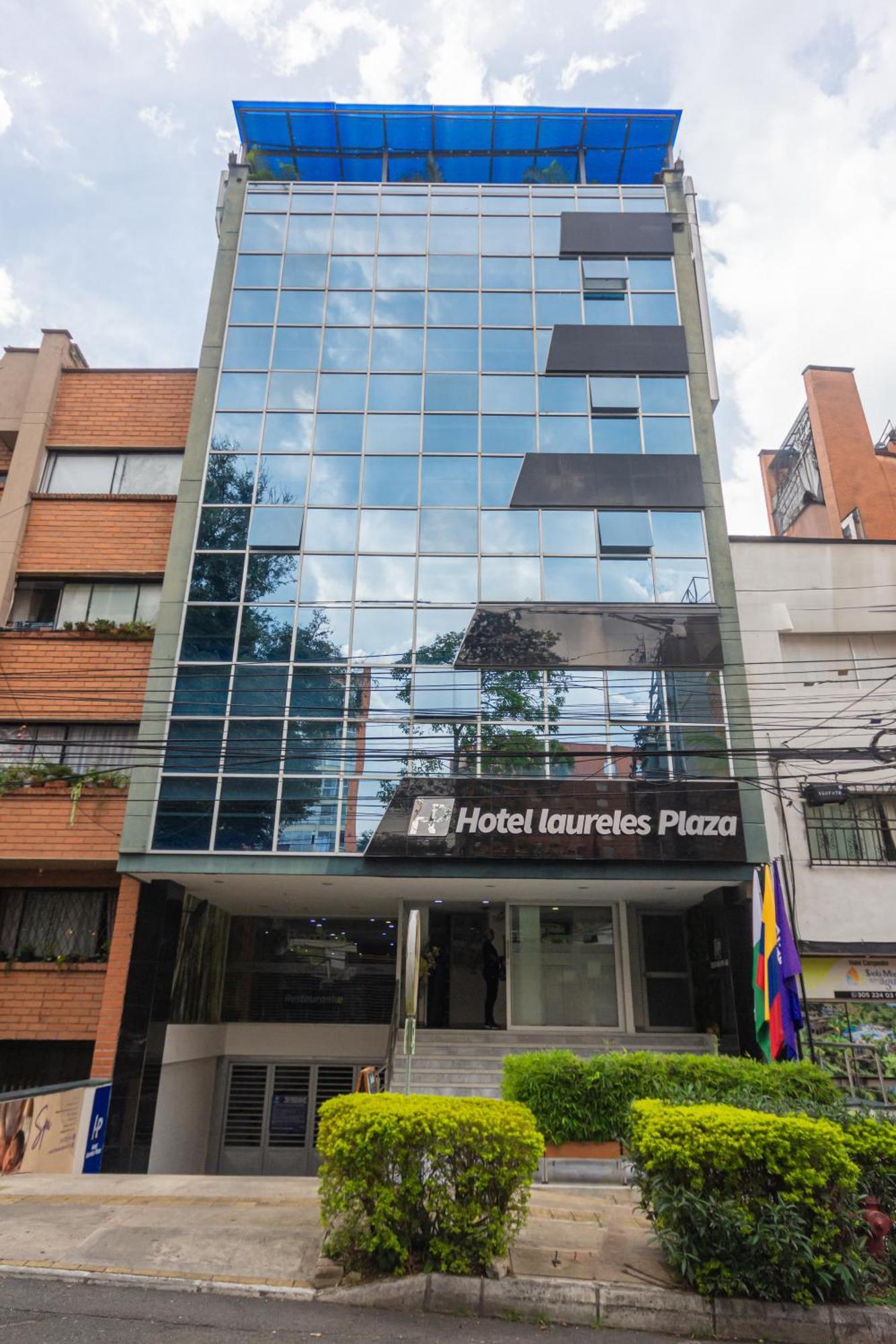 Hotel Laureles Plaza Medellín Dış mekan fotoğraf