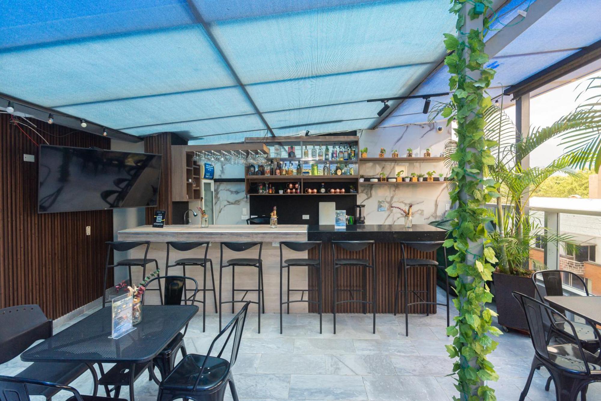 Hotel Laureles Plaza Medellín Dış mekan fotoğraf