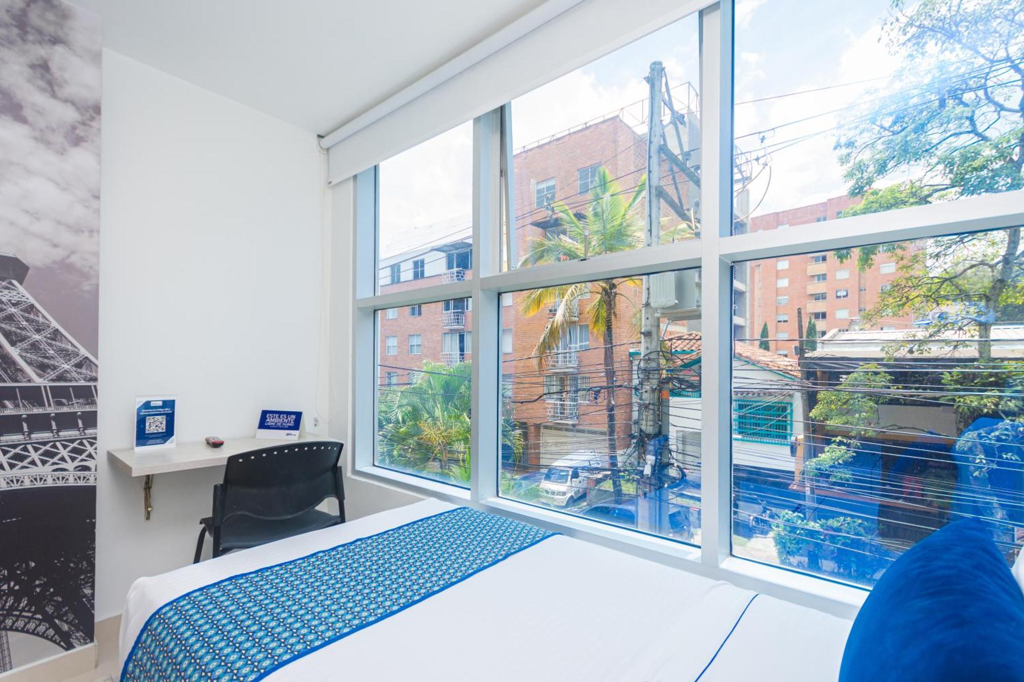 Hotel Laureles Plaza Medellín Dış mekan fotoğraf