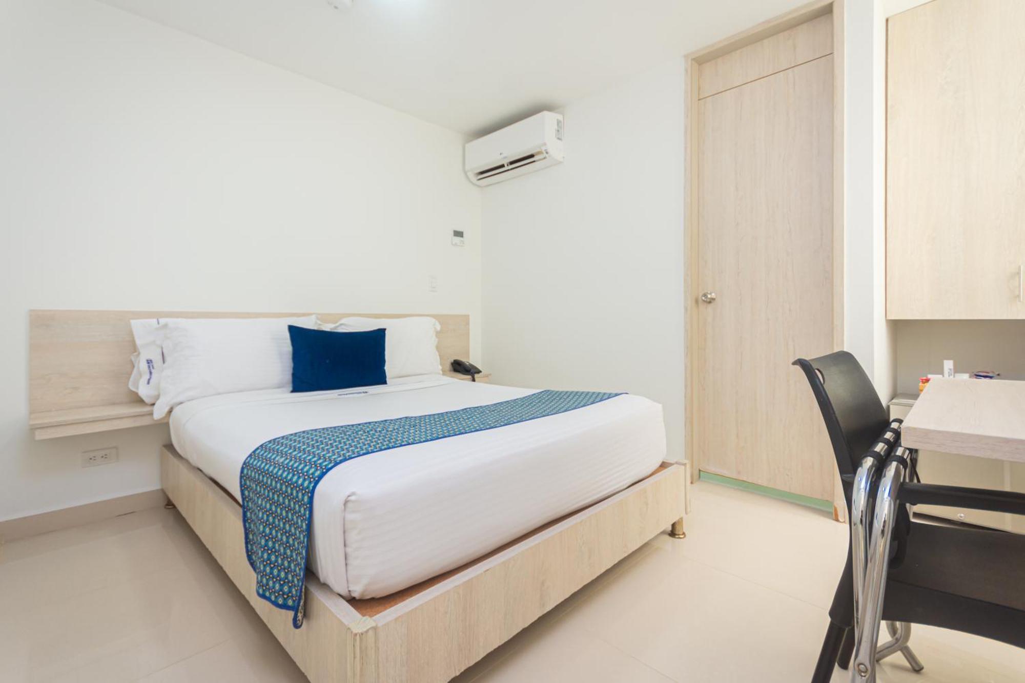 Hotel Laureles Plaza Medellín Dış mekan fotoğraf